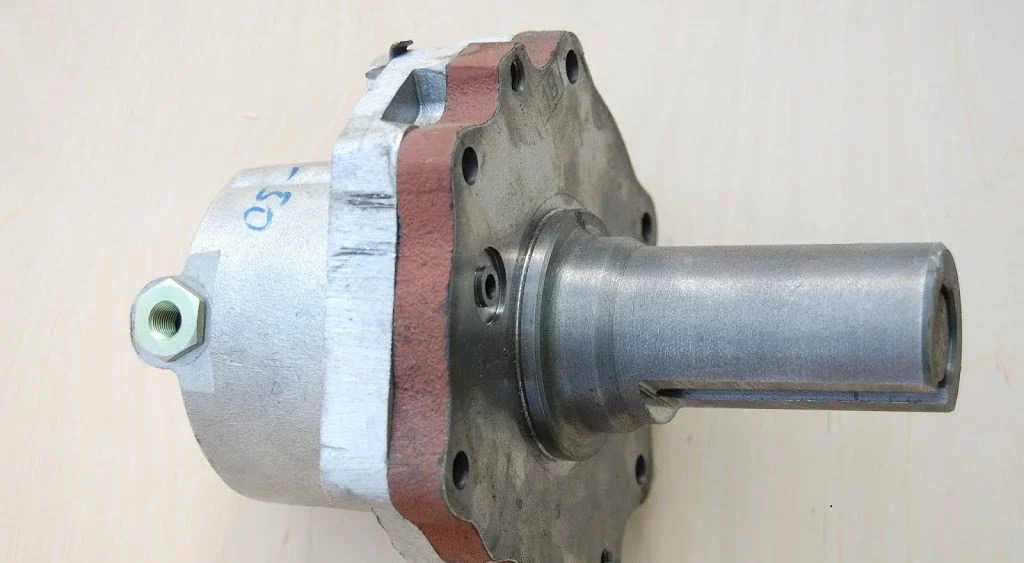 купить Пневмоцилиндр КПП в сборе