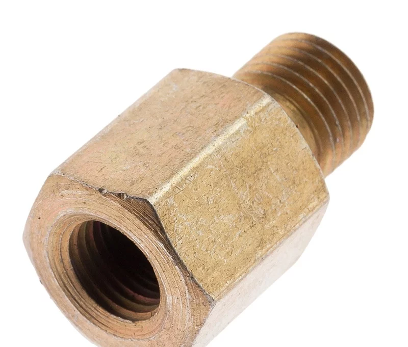 купить Переходник со шланга подъёма кабины на гидроцил.